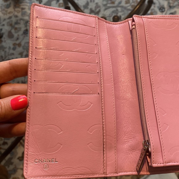 Authentic Chanel Cambon bifold wallet - Picture 4 of 11